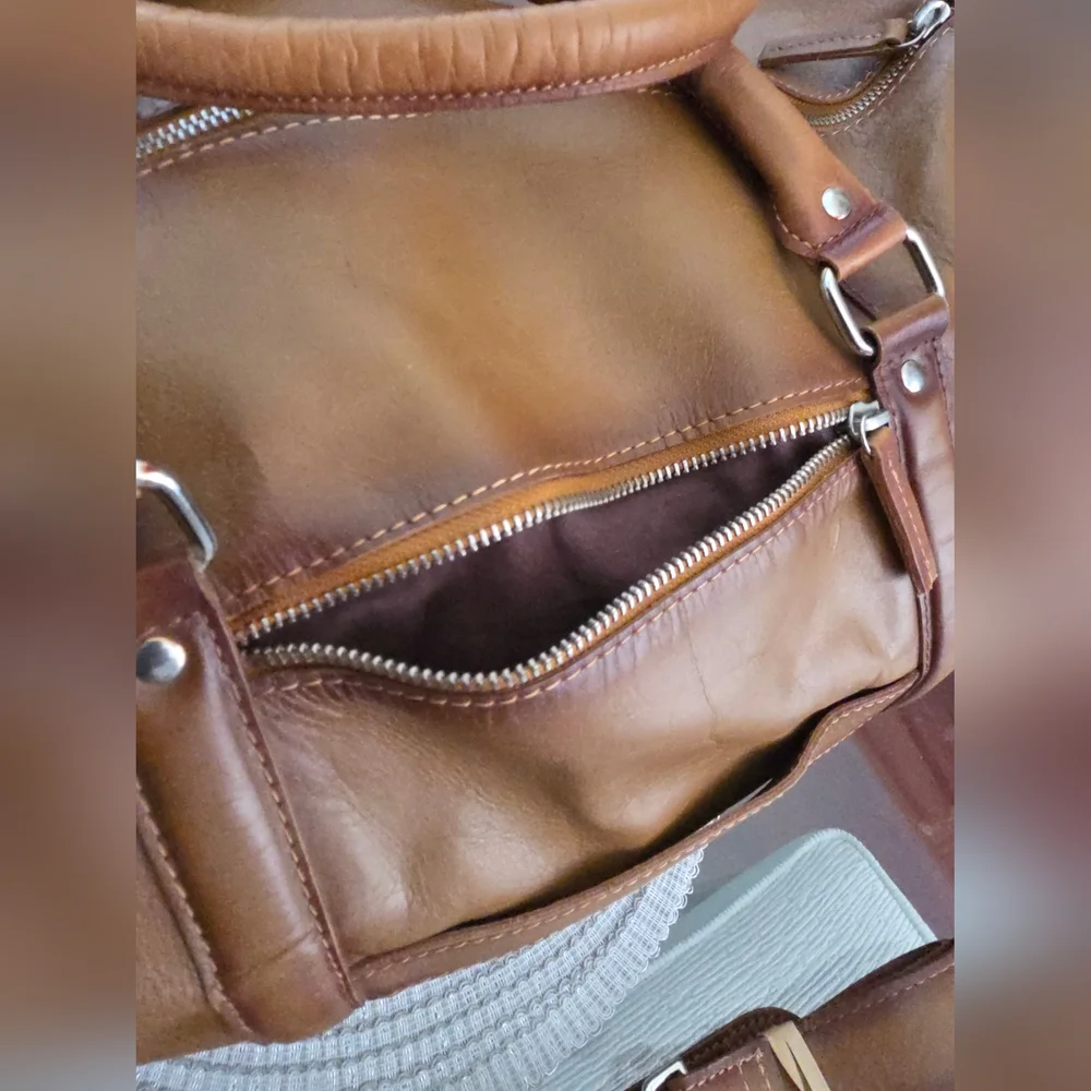 New Wilsons Leather New Orleans Duffel Tan Weekender Diamond Quilted Pattern